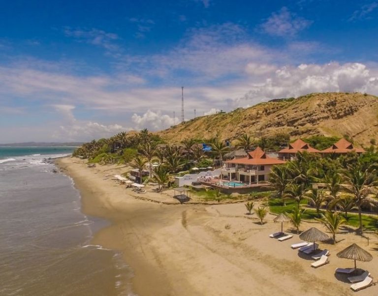 Découvrez Máncora, petite ville balnéaire avec les meilleures plages